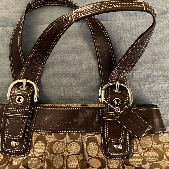 Coach Soho Pleated Signature NS Tote Shoulder Handbag, # F1060 - F15047 - Picture 6 of 8